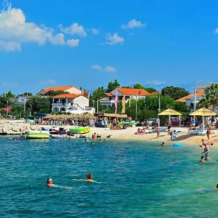 In With Balcony, Air Conditioning, Wi-fi Apartman *