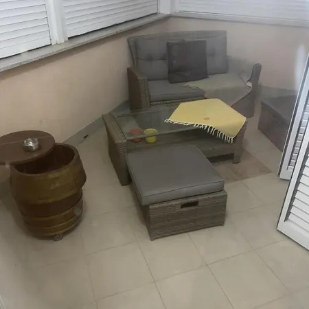 Apartamento In With Balcony, Air Conditioning, Wi-fi *