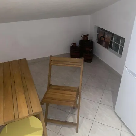 In With Balcony, Air Conditioning, Wi-fi Apartamento *