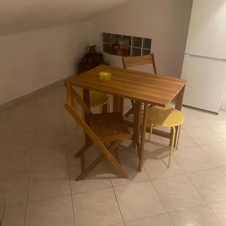 Apartamento In With Balcony, Air Conditioning, Wi-fi Vrsi